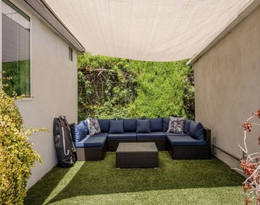 1154 N Ogden Drive - Photo Thumbnail 9