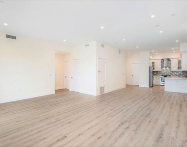 1237 S Holt Avenue - Photo Thumbnail 1
