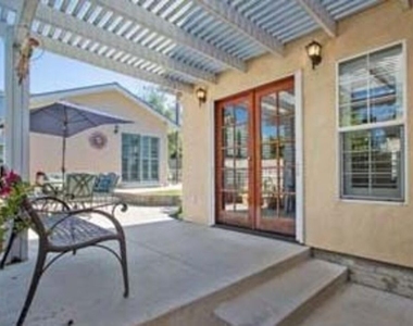 2340 Caldero - Photo Thumbnail 8