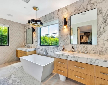 4145 Tujunga Avenue - Photo Thumbnail 26