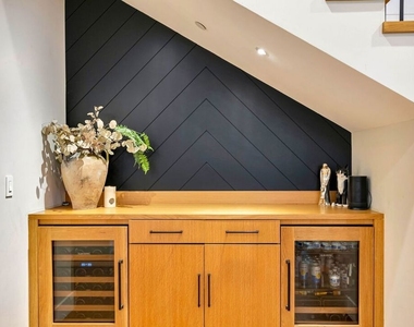 4145 Tujunga Avenue - Photo Thumbnail 9