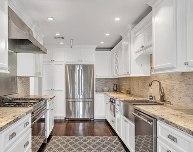 1040 4th Street - Photo Thumbnail 9
