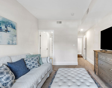 1040 4th Street - Photo Thumbnail 21