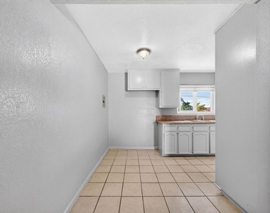 3220 Carlin Avenue - Photo Thumbnail 1