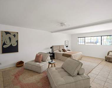 4658 Don Lorenzo Drive - Photo Thumbnail 11