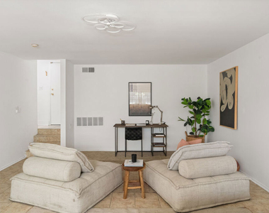 4658 Don Lorenzo Drive - Photo Thumbnail 12