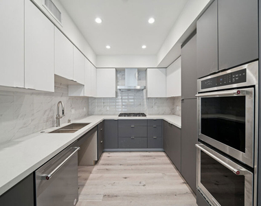 1051 S Corning Street - Photo Thumbnail 5