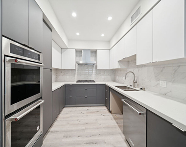 1051 S Corning Street - Photo Thumbnail 5