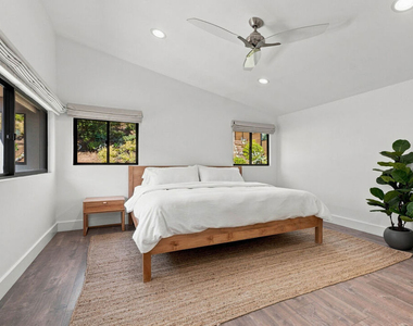 20345 Seaboard Road - Photo Thumbnail 19