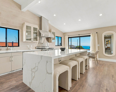 20345 Seaboard Road - Photo Thumbnail 8