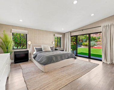 20345 Seaboard Road - Photo Thumbnail 13
