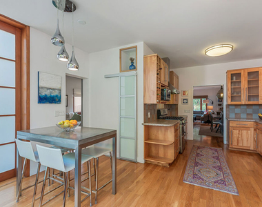 4236 Moore Street - Photo Thumbnail 10