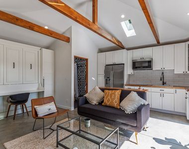 4236 Moore Street - Photo Thumbnail 33