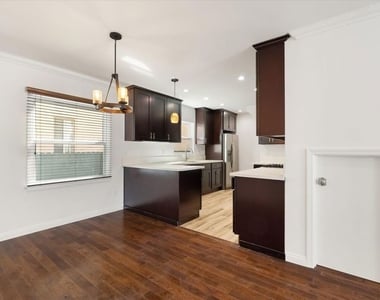 1472 S Crest Drive - Photo Thumbnail 5