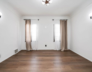 339 N Croft Avenue - Photo Thumbnail 13