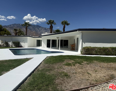 3060 N Farrell Drive - Photo Thumbnail 1