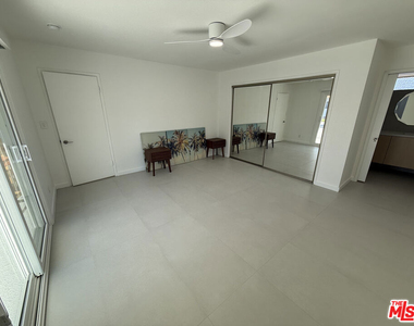 3060 N Farrell Drive - Photo Thumbnail 24