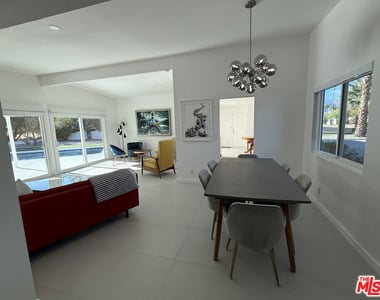 3060 N Farrell Drive - Photo Thumbnail 14