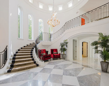 277 St Pierre Road - Photo Thumbnail 3