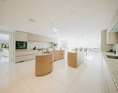 277 St Pierre Road - Photo Thumbnail 10
