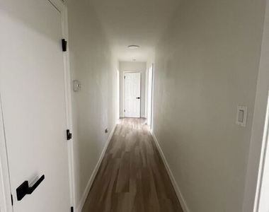 1284 S Highland Avenue - Photo Thumbnail 22