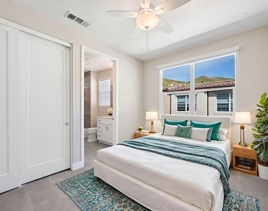 4429 Paxton Place - Photo Thumbnail 7