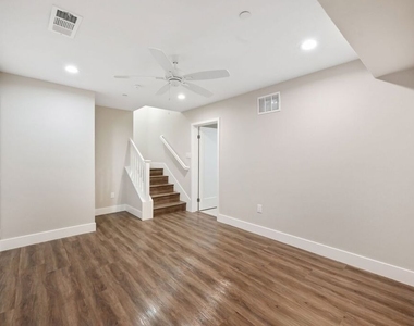 4429 Paxton Place - Photo Thumbnail 10