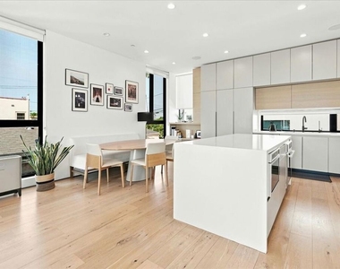 6077 1/2 Horner Street - Photo Thumbnail 2
