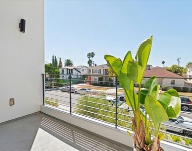 6077 1/2 Horner Street - Photo Thumbnail 28