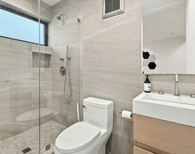 6077 1/2 Horner Street - Photo Thumbnail 23
