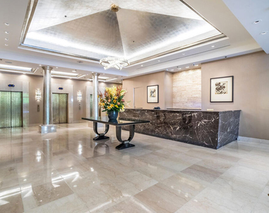 10724 Wilshire Boulevard - Photo Thumbnail 19