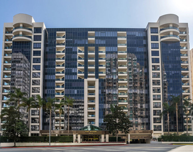 10724 Wilshire Boulevard - Photo Thumbnail 25