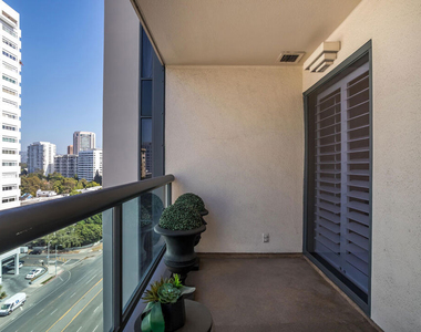 10724 Wilshire Boulevard - Photo Thumbnail 27