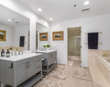 10724 Wilshire Boulevard - Photo Thumbnail 10