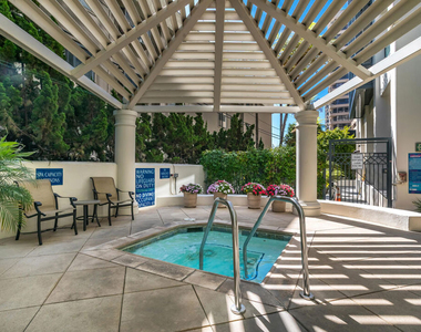 10724 Wilshire Boulevard - Photo Thumbnail 24