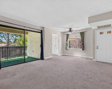 2554 Olive Drive - Photo Thumbnail 6