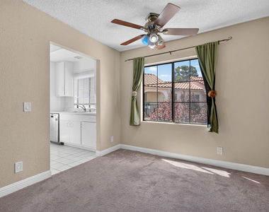 2554 Olive Drive - Photo Thumbnail 8