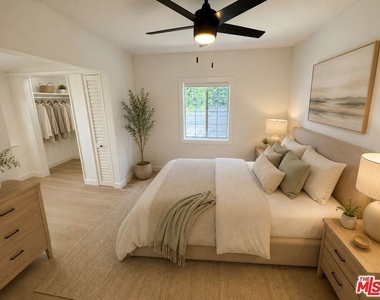 3957 Tivoli Avenue - Photo Thumbnail 8