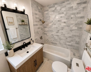 3957 Tivoli Avenue - Photo Thumbnail 12