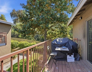 1512 Concord Way A - Photo Thumbnail 10