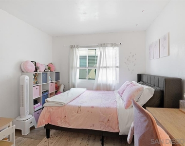 1512 Concord Way A - Photo Thumbnail 32