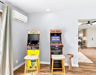 11489 Almazon St - Photo Thumbnail 44