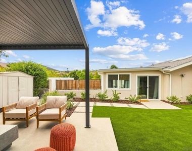 11489 Almazon St - Photo Thumbnail 20