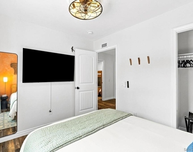 11489 Almazon St - Photo Thumbnail 70