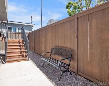 4727 Iroquois Ave - Photo Thumbnail 9