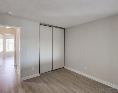 4755 Live Oak Ct - Photo Thumbnail 14