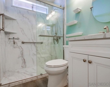 4755 Live Oak Ct - Photo Thumbnail 23