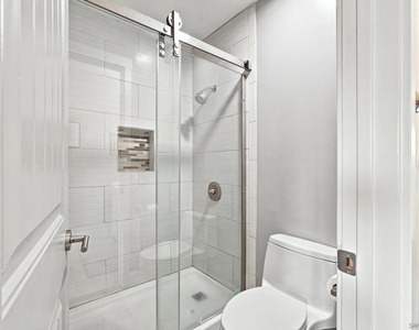 5704 Camino Del Cielo - Photo Thumbnail 19