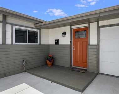 3863 Mount Ainsworth Ave - Photo Thumbnail 50