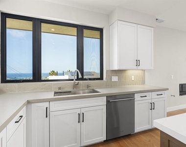 4647 Coronado Avenue - Photo Thumbnail 13